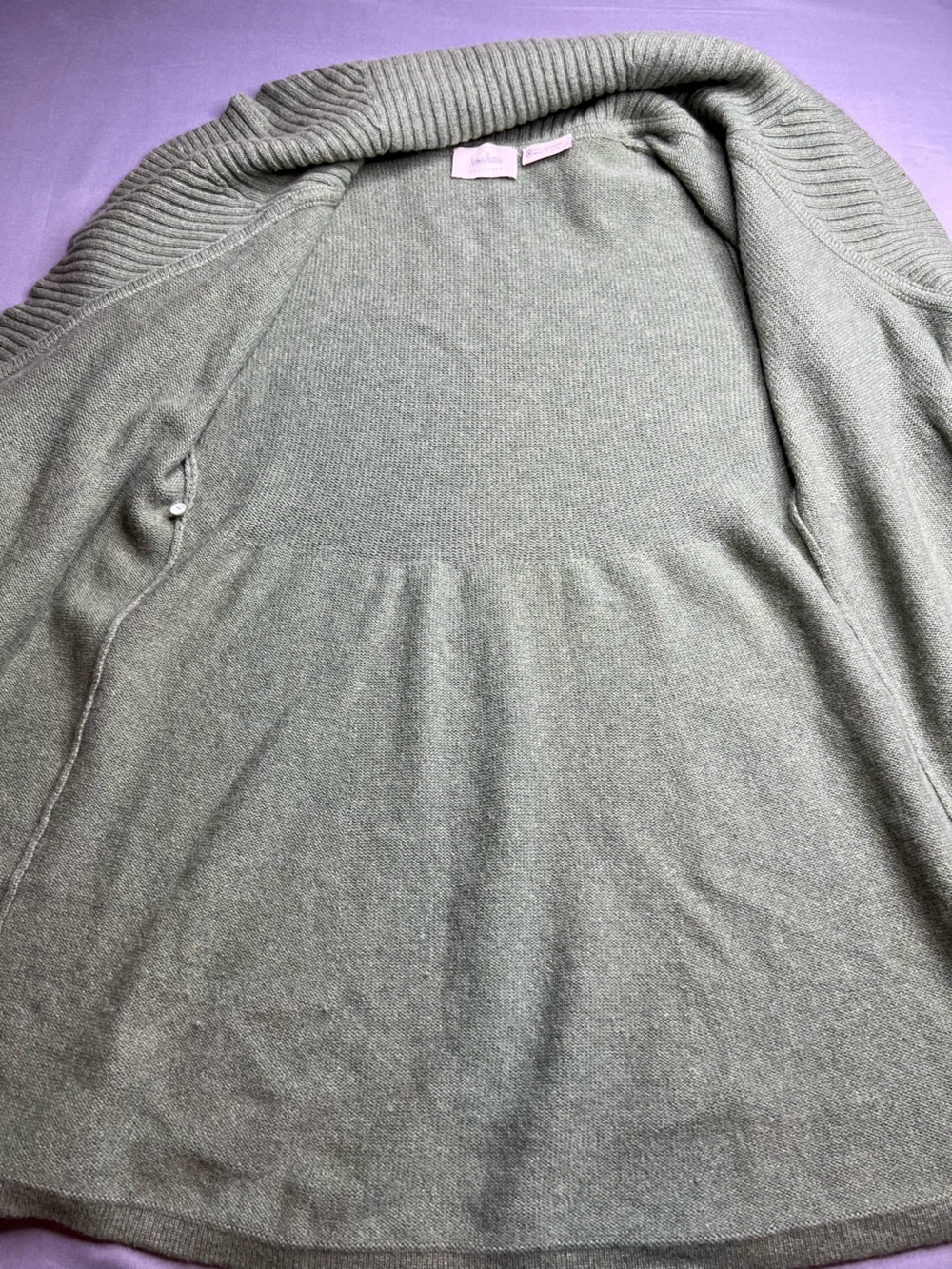 Neiman Marcus Cashmere Sweater - Light Sage size Medium - Picture 9 of 10